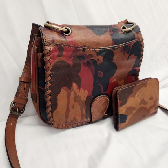 Patricia Nash Rosa Square Flap Saddle Parisian Cameo Leather Bag And Wallet - Picture 2 of 16